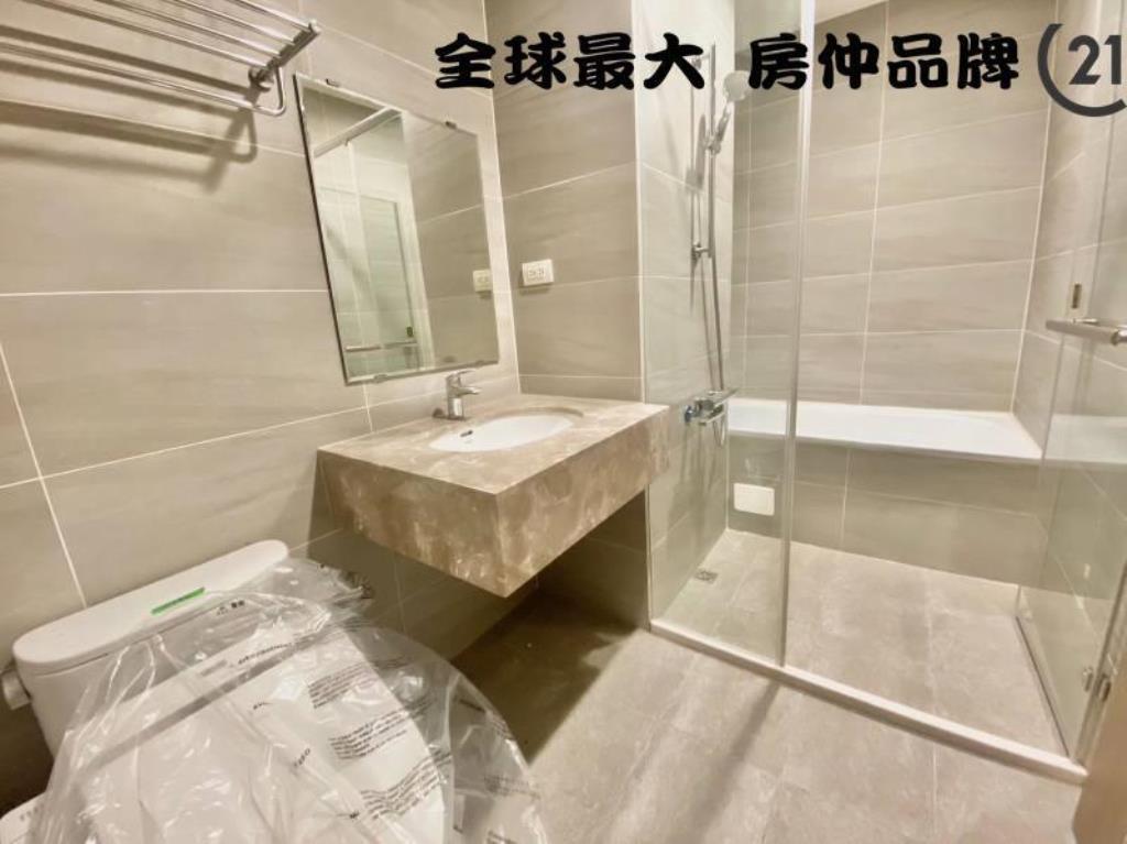 ㊝瑞典月灣河景三房車