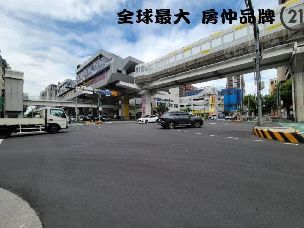 ㊝幸福捷運站旁方正建地