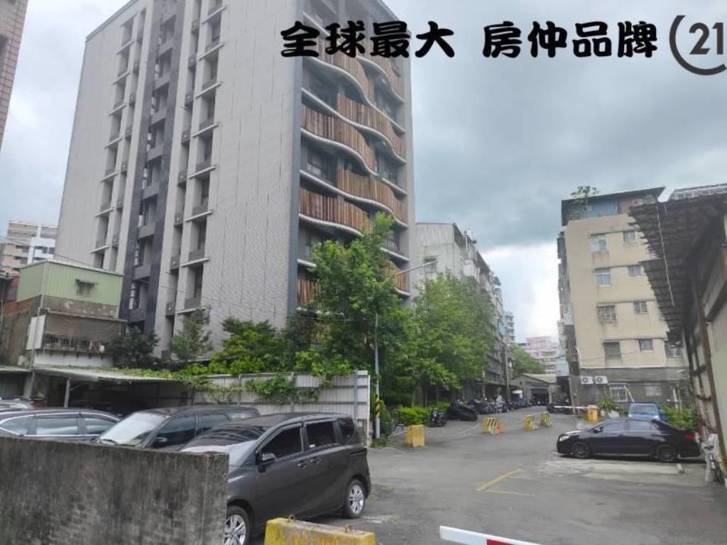 ㊝頂埔捷運挑高可停車一樓