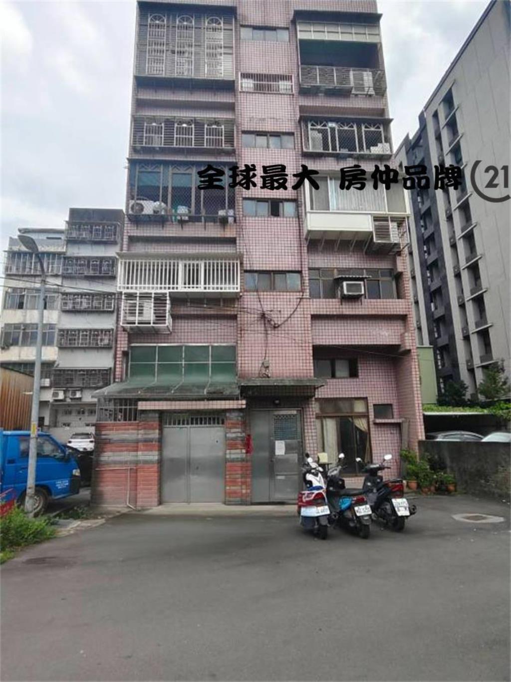 ㊝頂埔捷運挑高可停車一樓