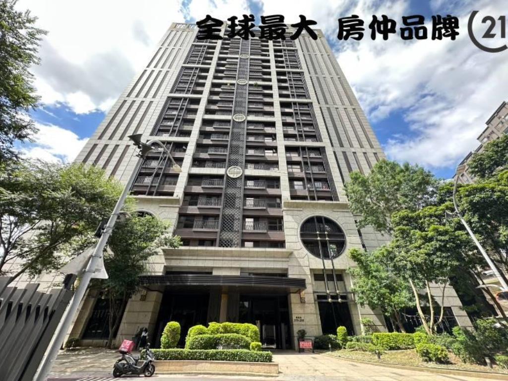 ㊝家傳美妝二房車