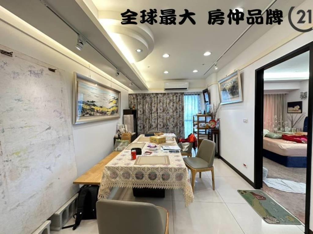 ㊝寶佳臻峰二房車
