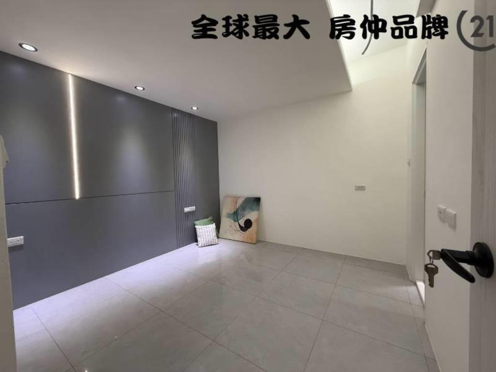 ㊝裕民稀有三樓美寓