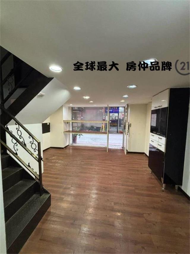 ㊝國泰低總價金店面(P)