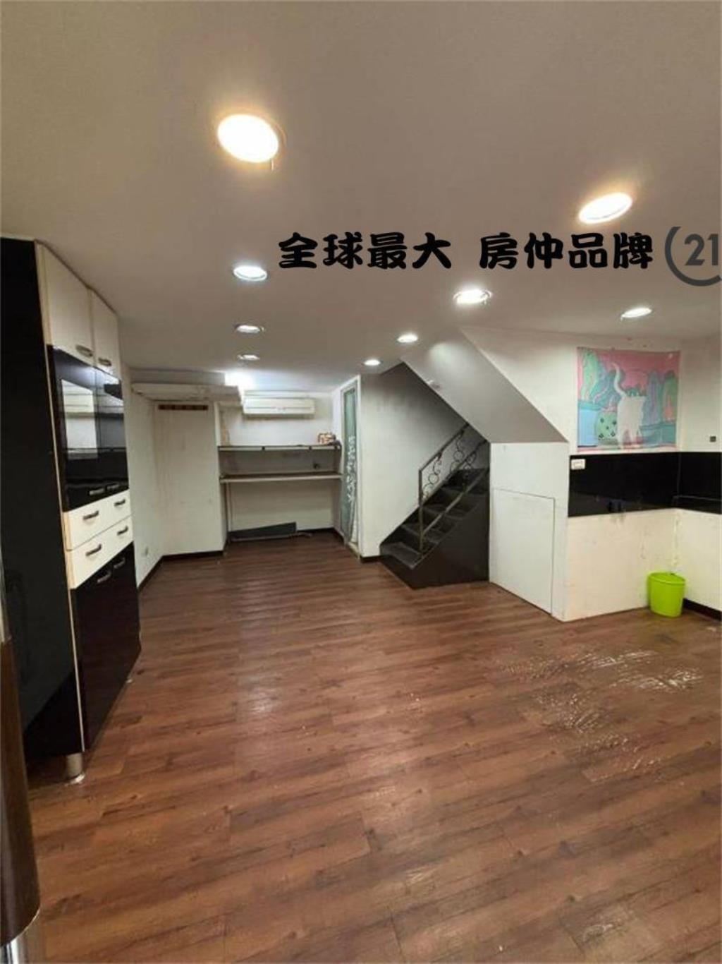 ㊝國泰低總價金店面(P)