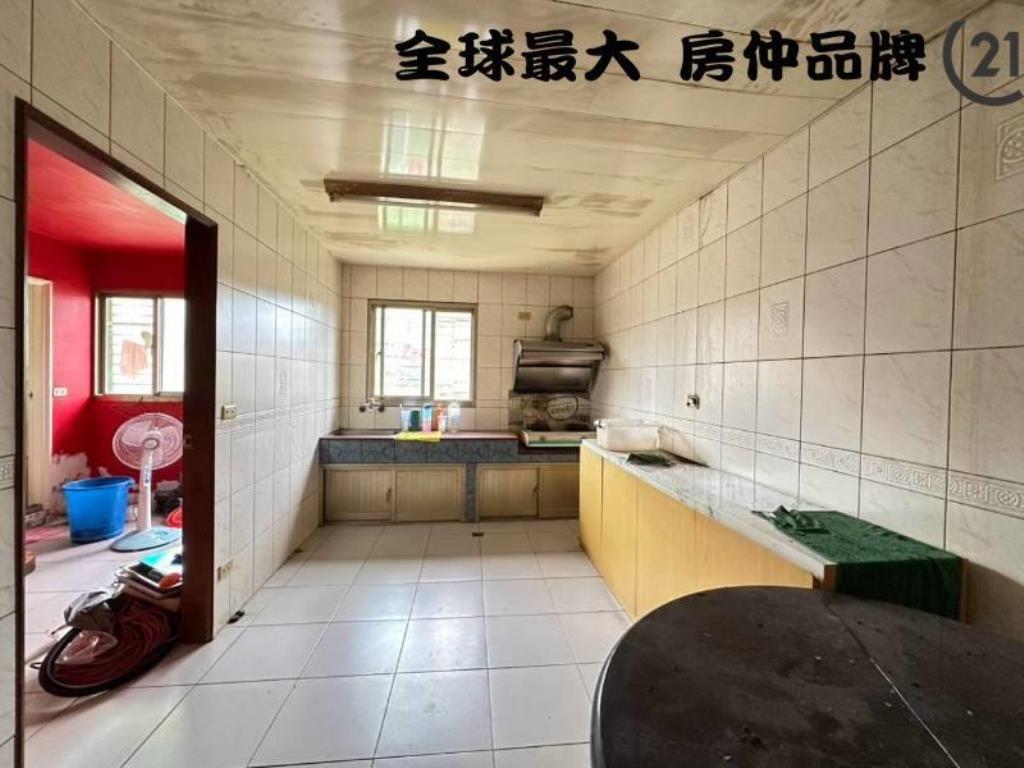 ㊝僑中方正三樓