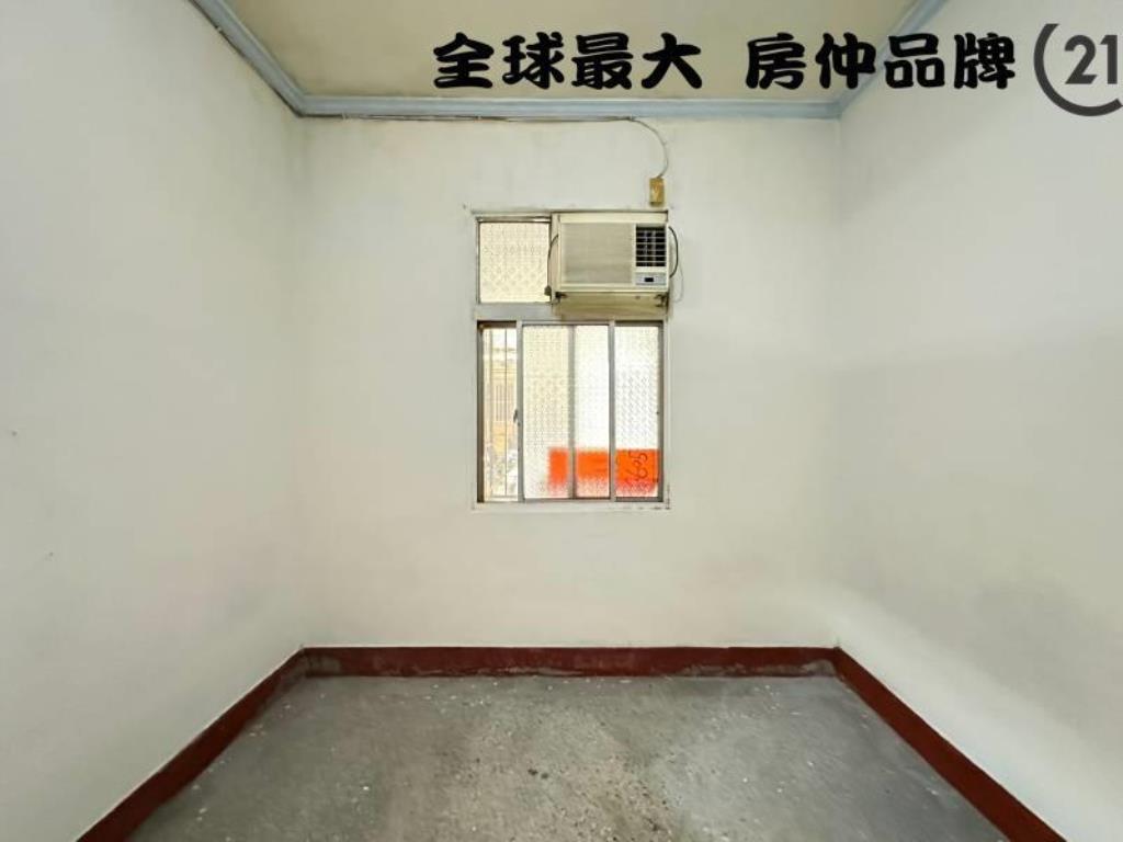 ㊝重慶國中好停車一樓