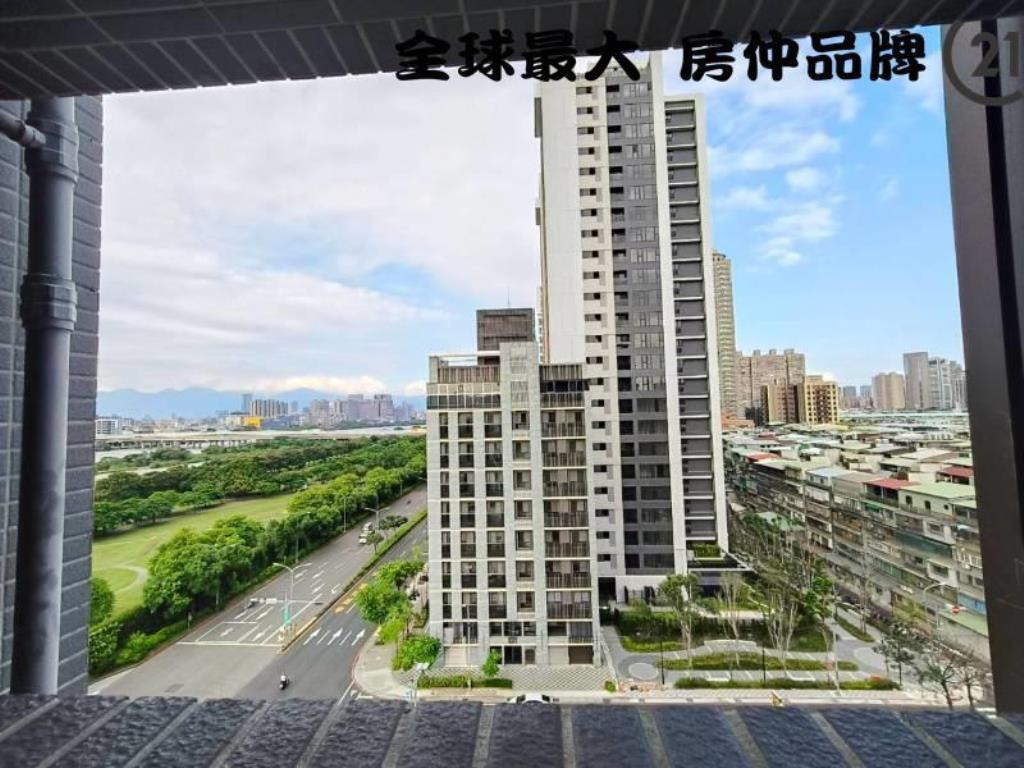 ㊝立信御景A2河景三房車九樓
