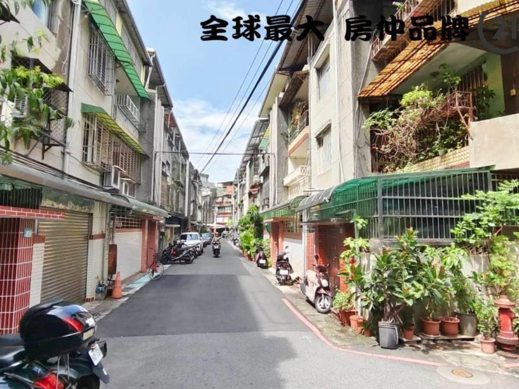 ㊝府中捷運透天屋