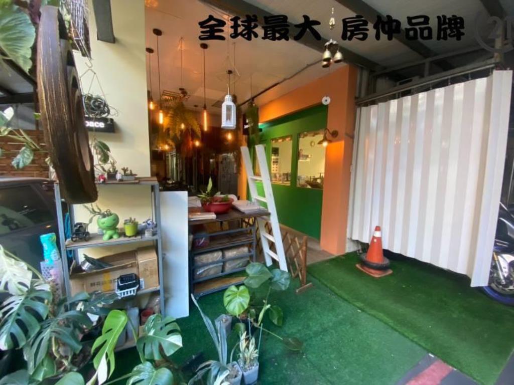 ㊝新埔可停車邊間店面  