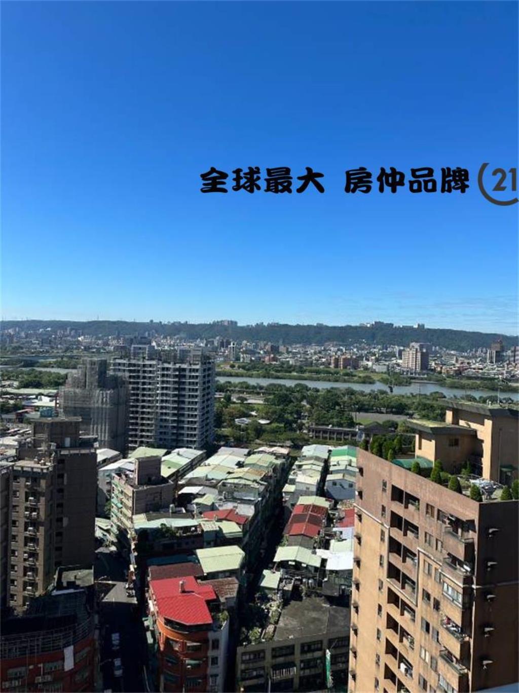 ㊝環遊世界景觀四房車