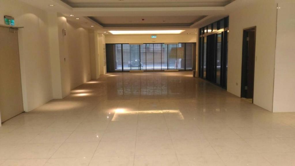 遠雄集美住辦金店面