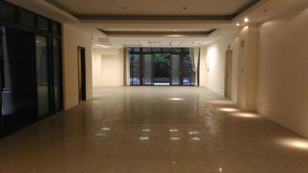 遠雄集美住辦金店面