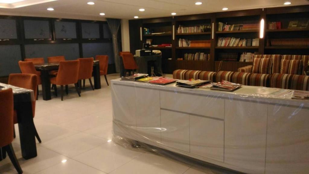 遠雄集美住辦金店面