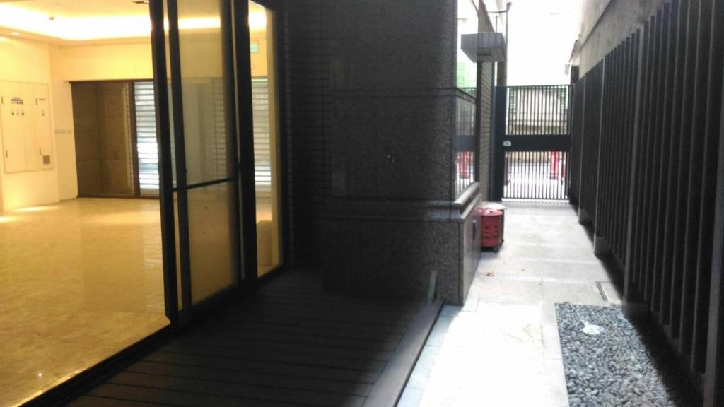 遠雄集美住辦金店面