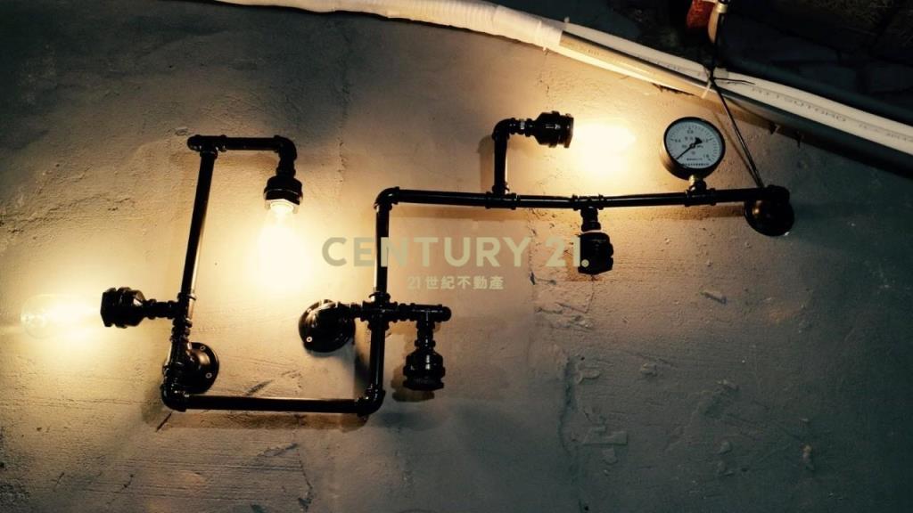 三和夜市旺財透天金店