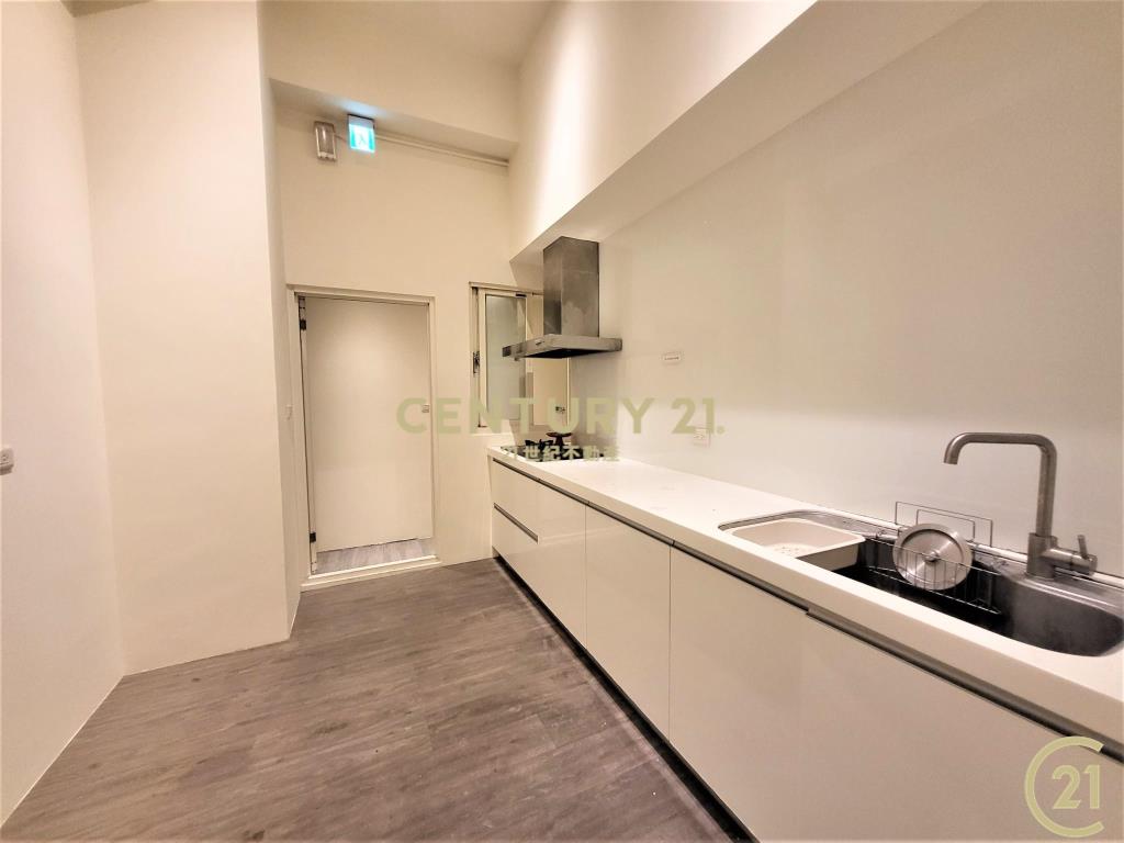 三重站中興橋集美區大使用1+B1