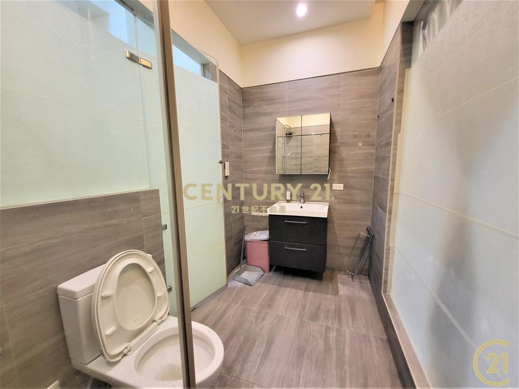 三重站中興橋集美區大使用1+B1