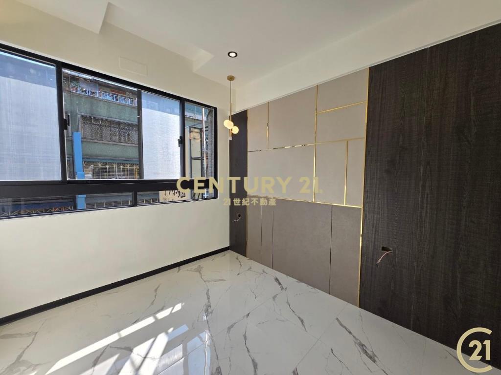 幸福商圈捷運站思源路漂亮3房