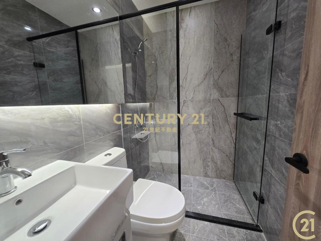 幸福商圈捷運站思源路漂亮3房