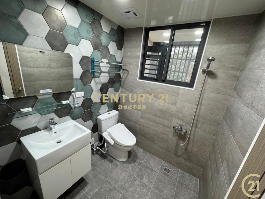 蘆洲站全新裝潢大三房