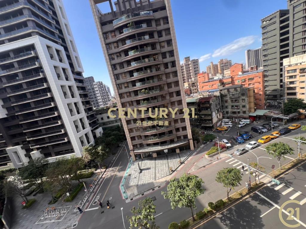 集美泰瑞高樓邊間方正電梯4房