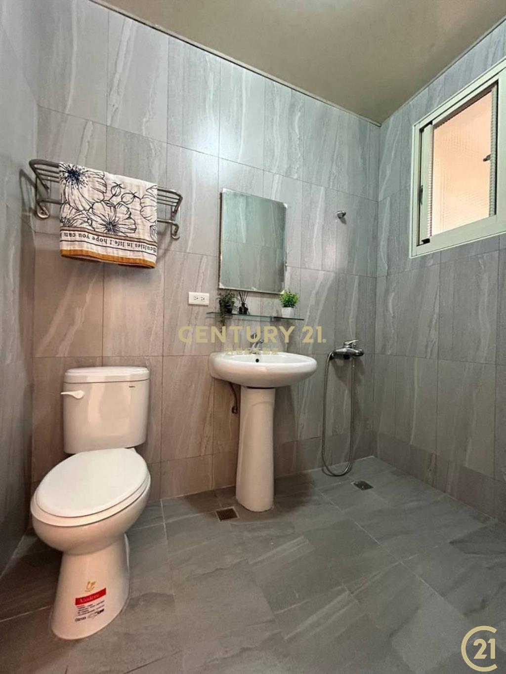 三民.徐匯捷運漂亮低樓層3房