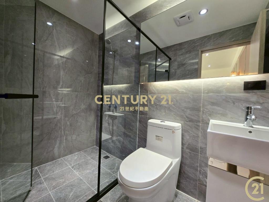 徐匯中學站信義4房雙主臥公寓2樓