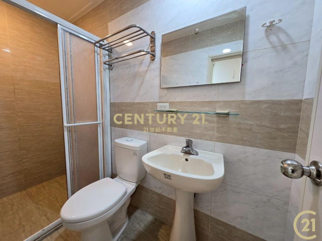 大同南路三光國小漂亮大空間鼎加