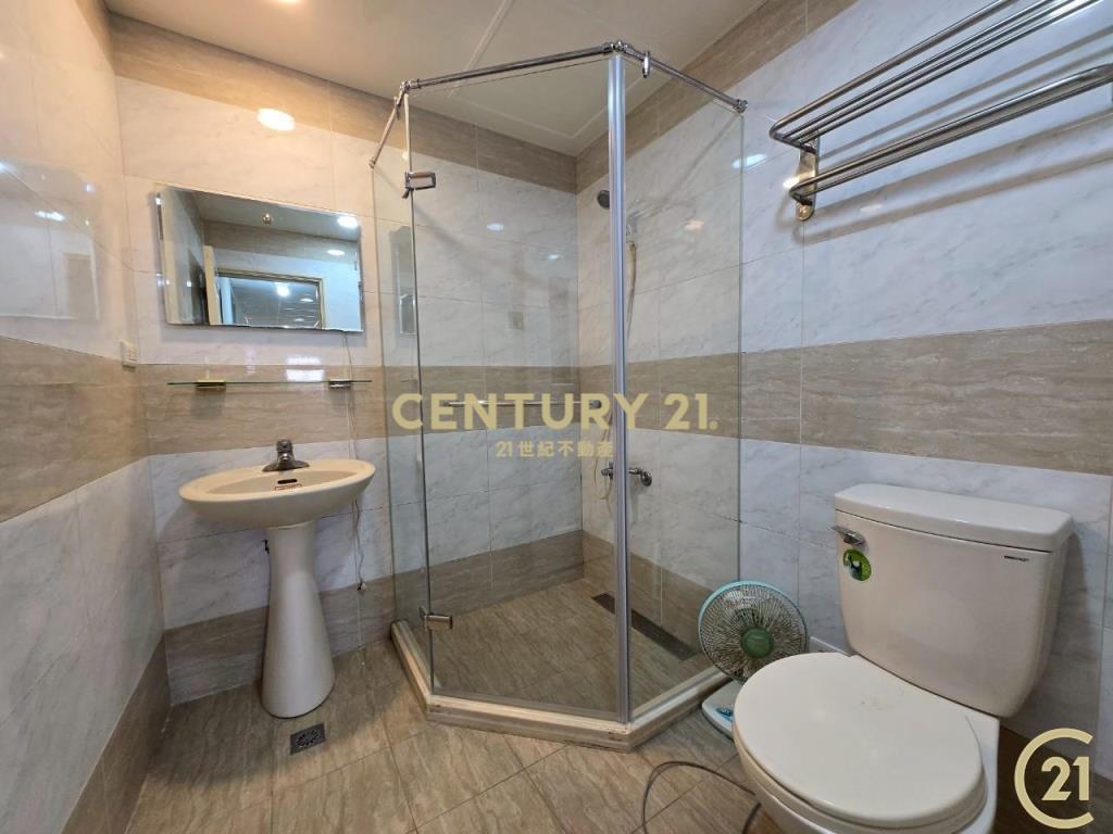 大同南路三光國小漂亮大空間鼎加