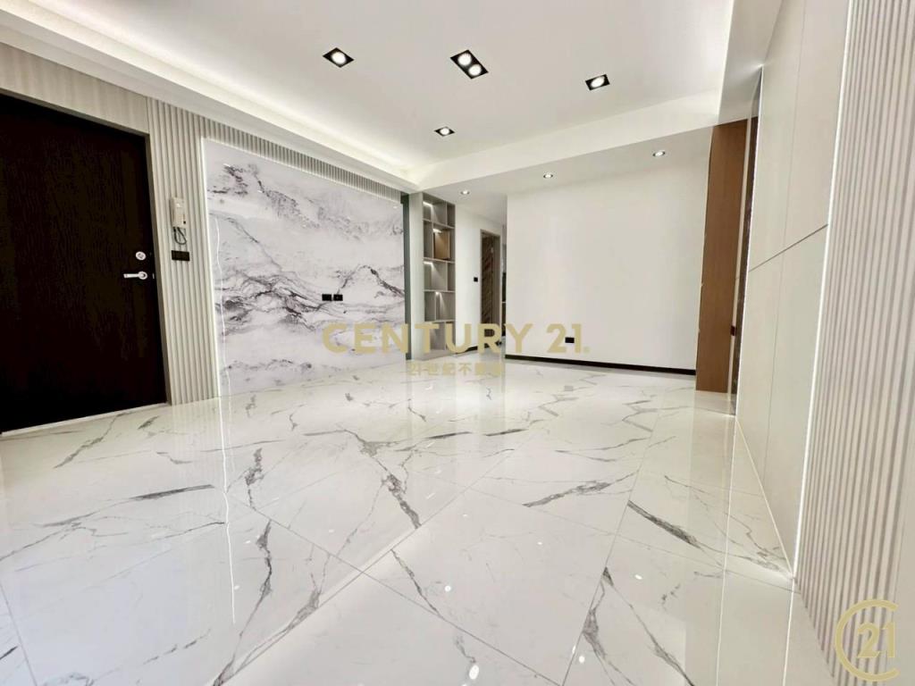 幸福捷運昌隆街3房邊間3樓大陽台