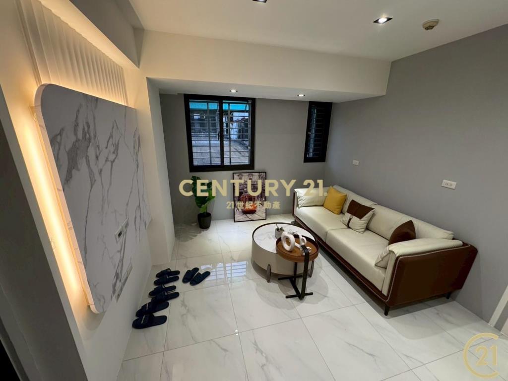 捷運三重國小站溫馨質感2房車