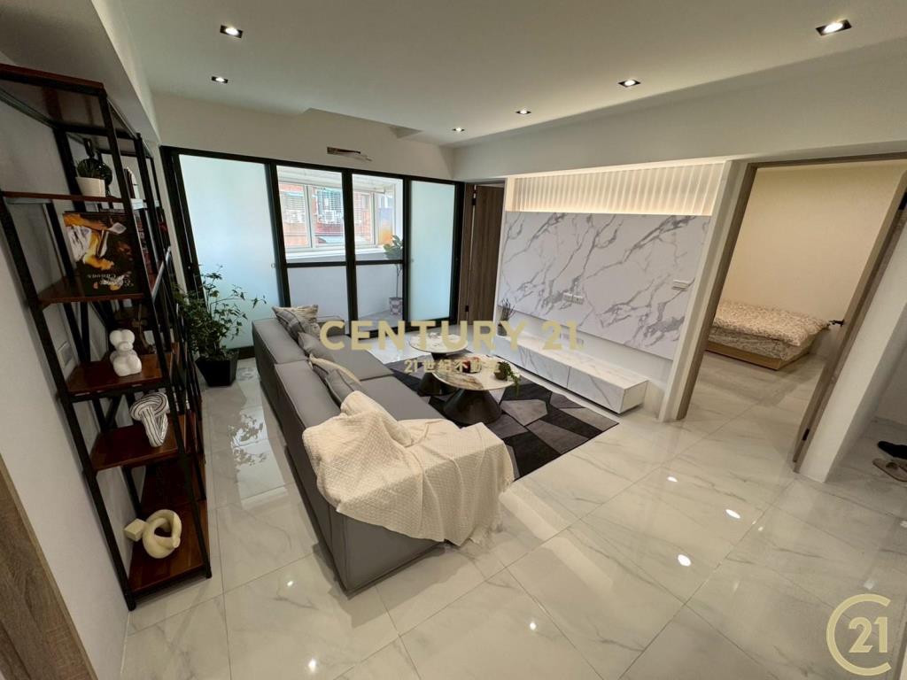 民族商圈精美亮麗華廈