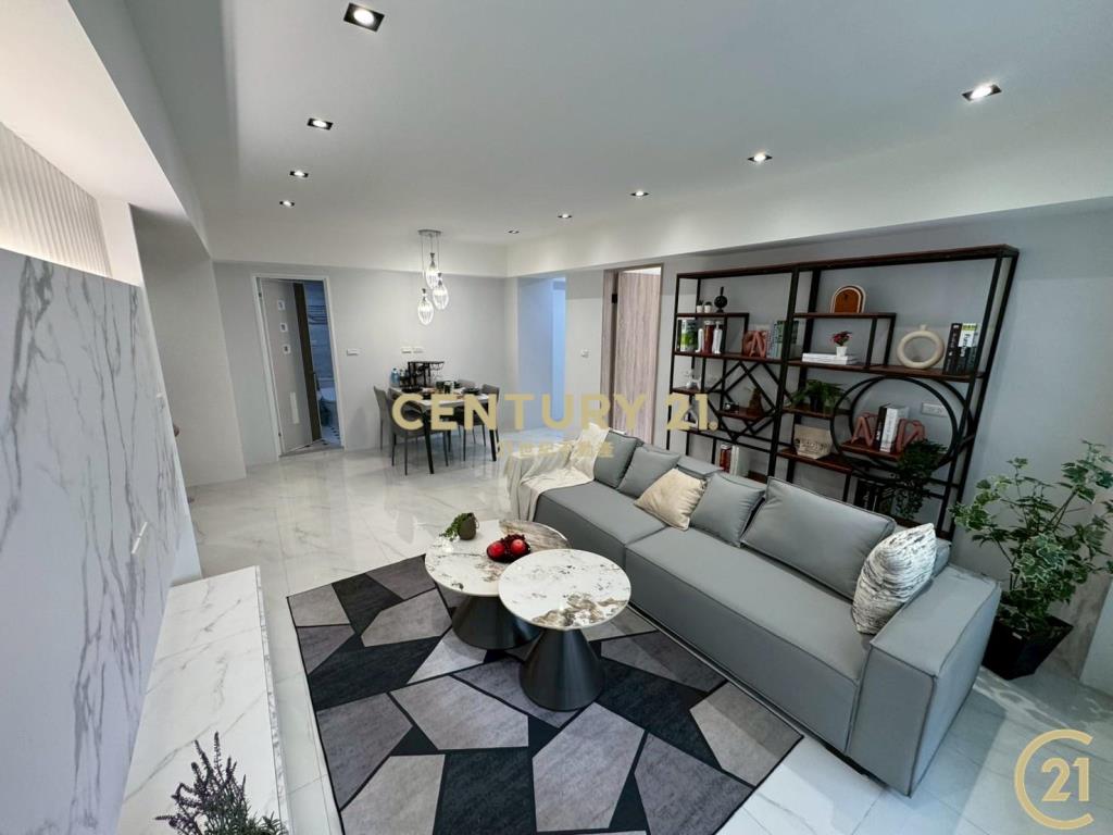 民族商圈精美亮麗華廈