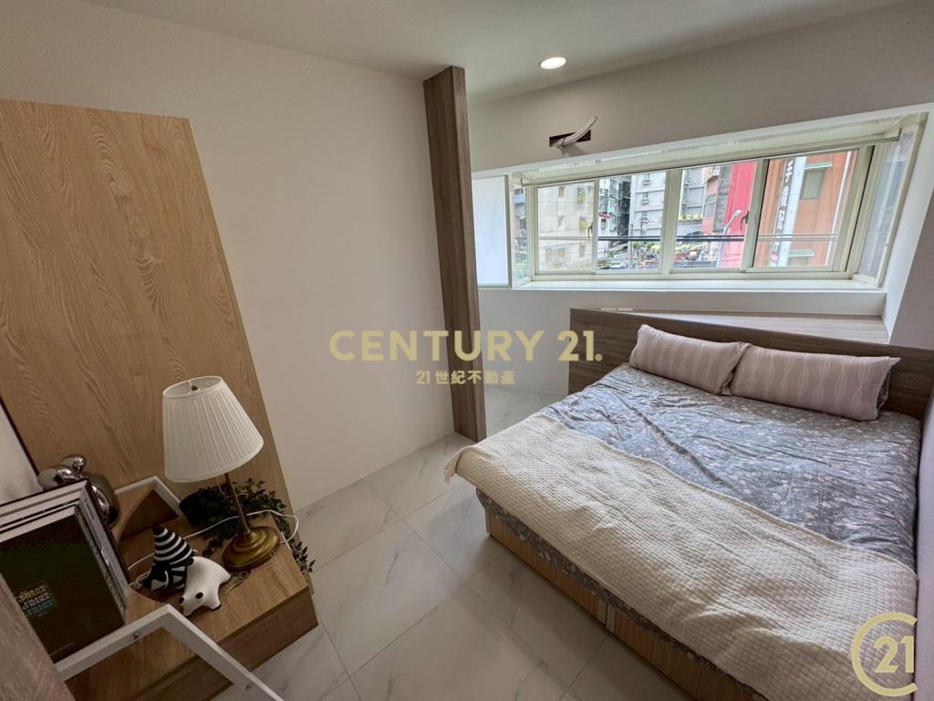 民族商圈精美亮麗華廈