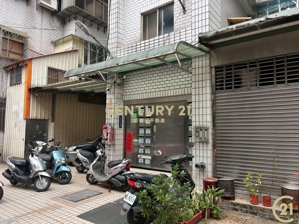 五華三房精裝華廈