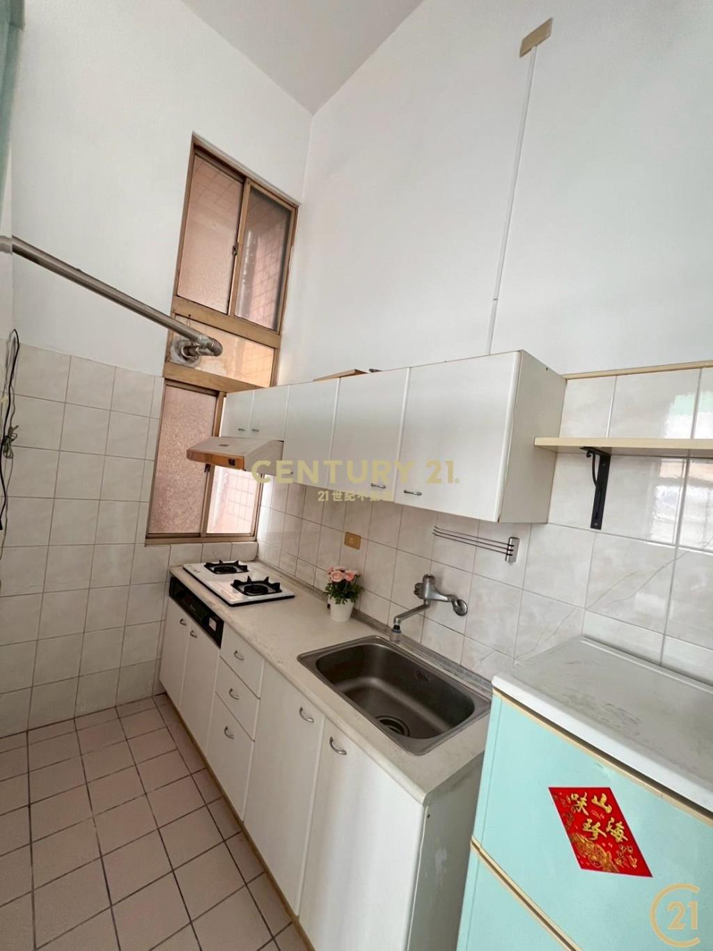 捷運台北橋站無敵河景挑高4米3可隔3房