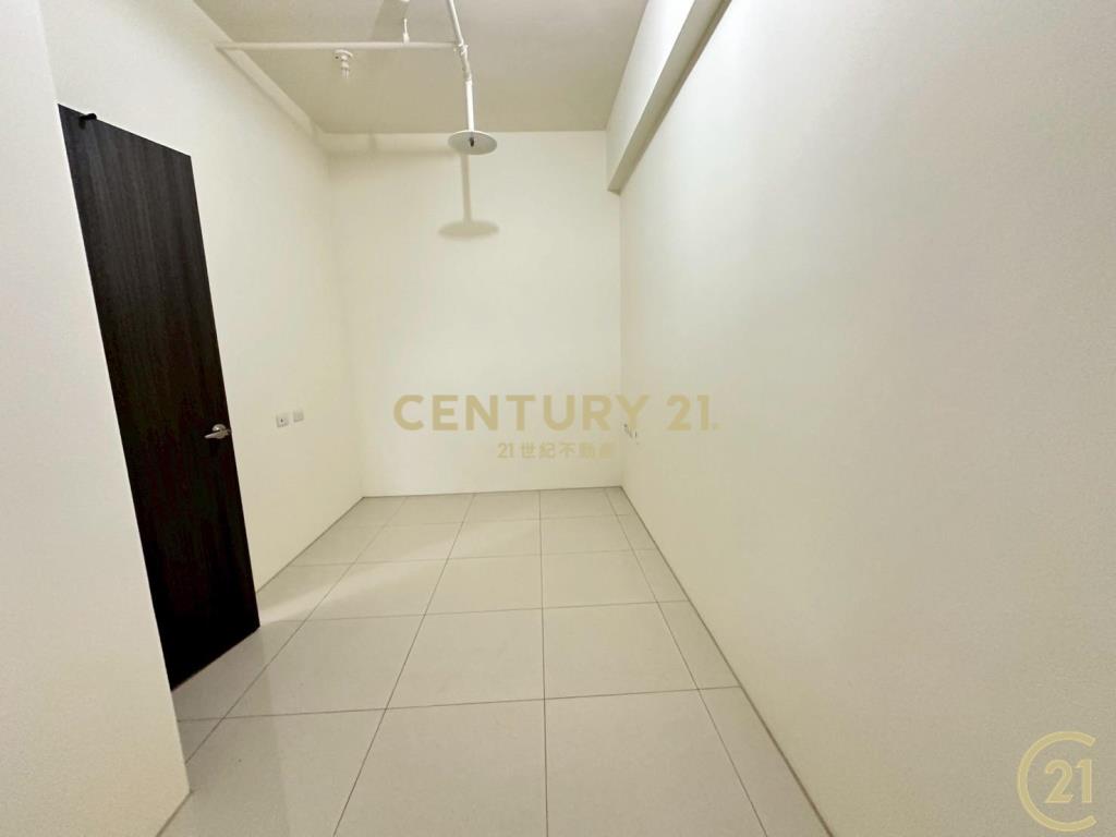 亞昕次高樓景觀2房可租補入戶籍