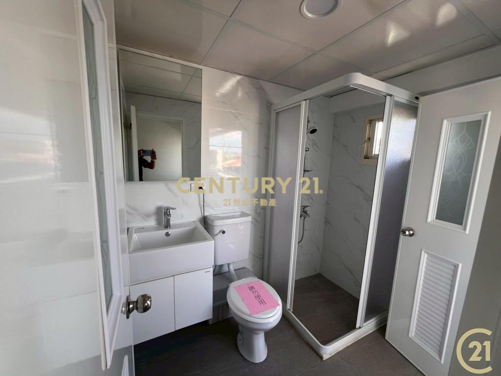 三民街亮麗大使用鼎佳美寓