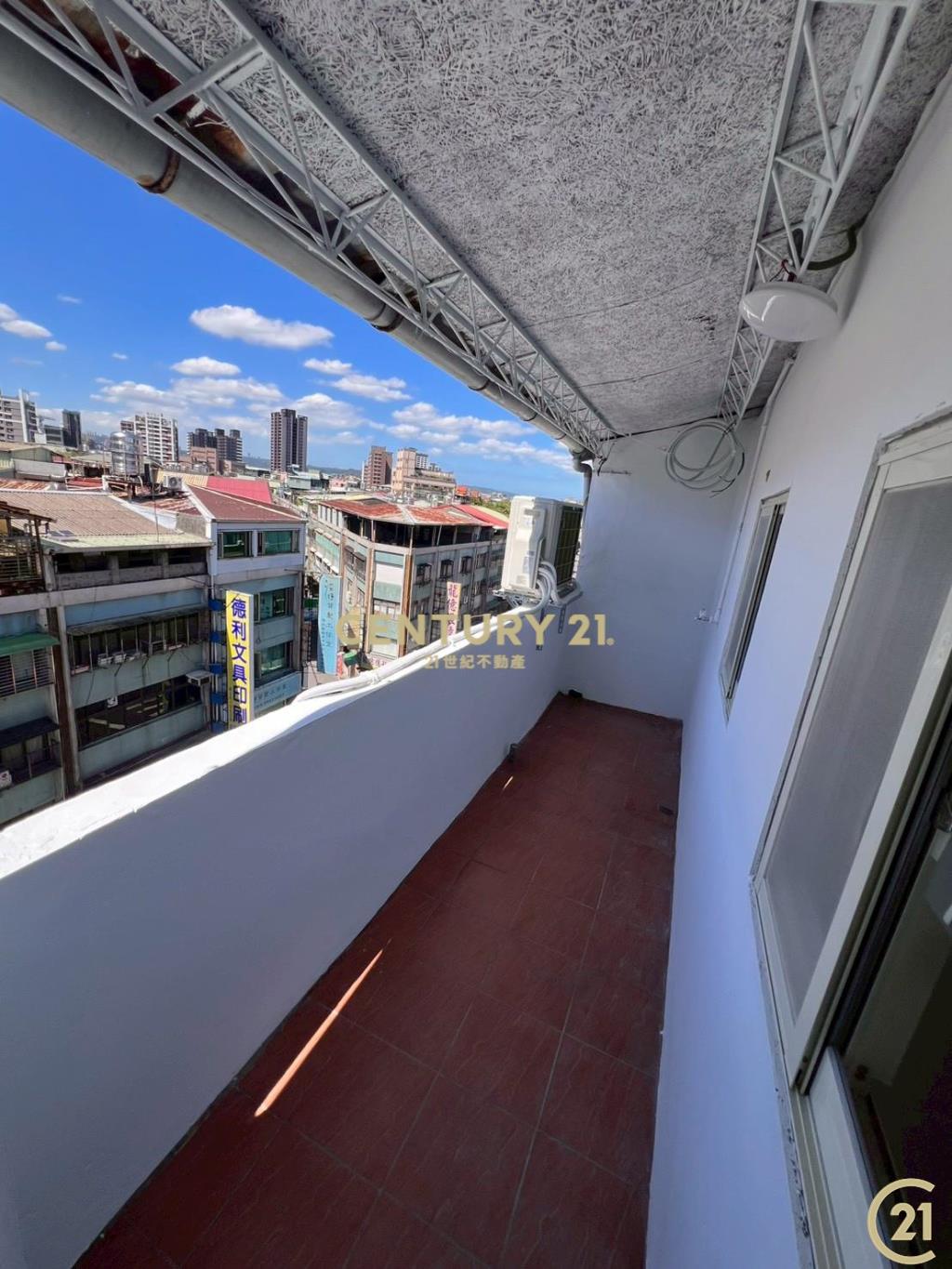 三民街亮麗大使用鼎佳美寓