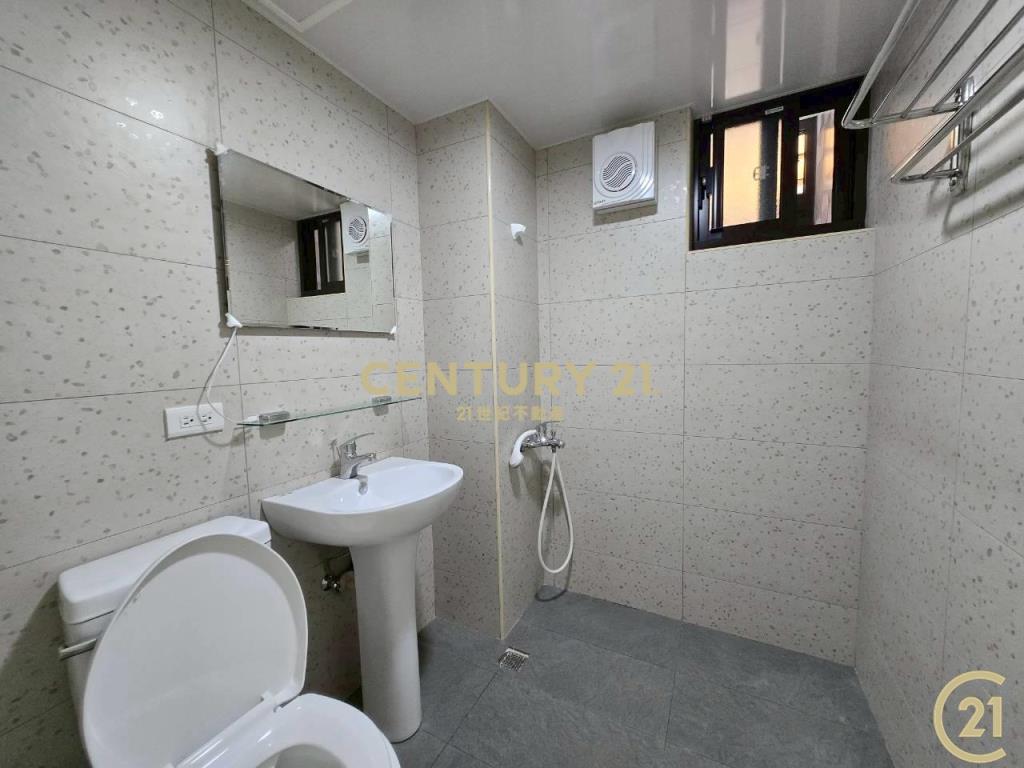 三重國小站河邊北街漂亮3房公寓