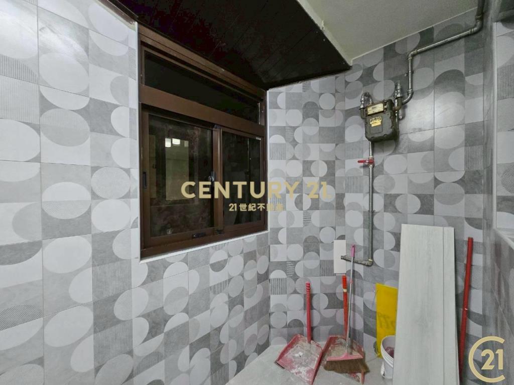 三重國小站河邊北街漂亮3房公寓