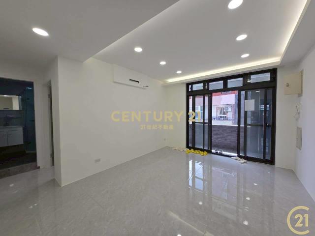 三民高中站三民路大使用漂亮鼎加