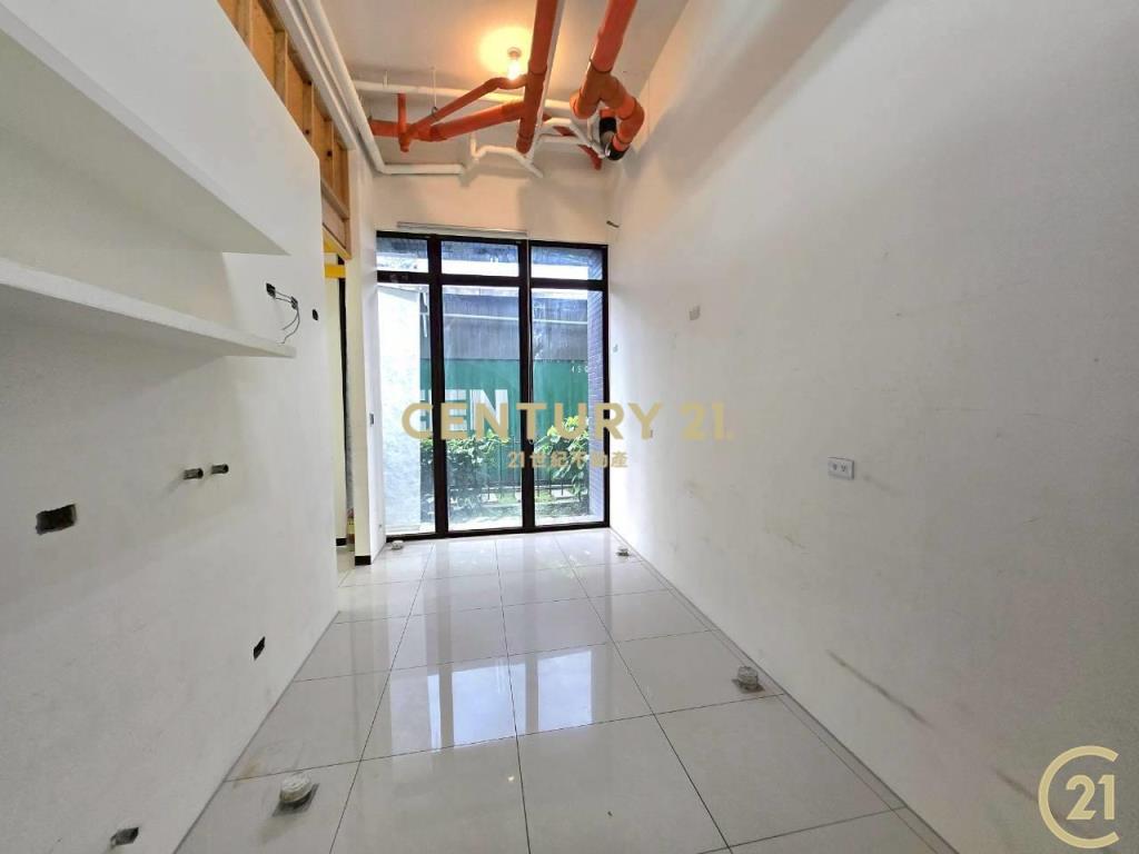 鶯歌鳳鳴幸福莊園黃金店面