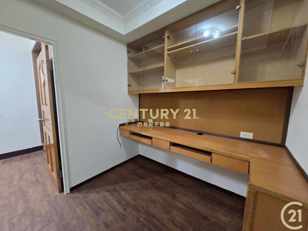 五華商圈仁義公寓3樓