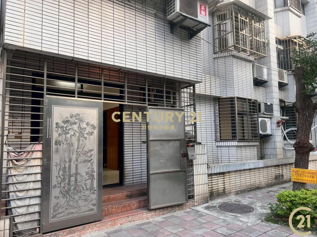 博愛新城大面寬店住辦一樓