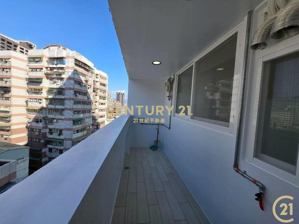 集美商圈菜寮站大都會3房車