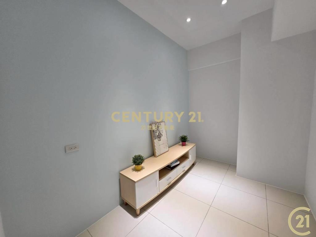 集美商圈菜寮站大都會3房車