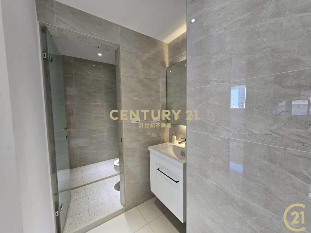 集美商圈菜寮站大都會3房車