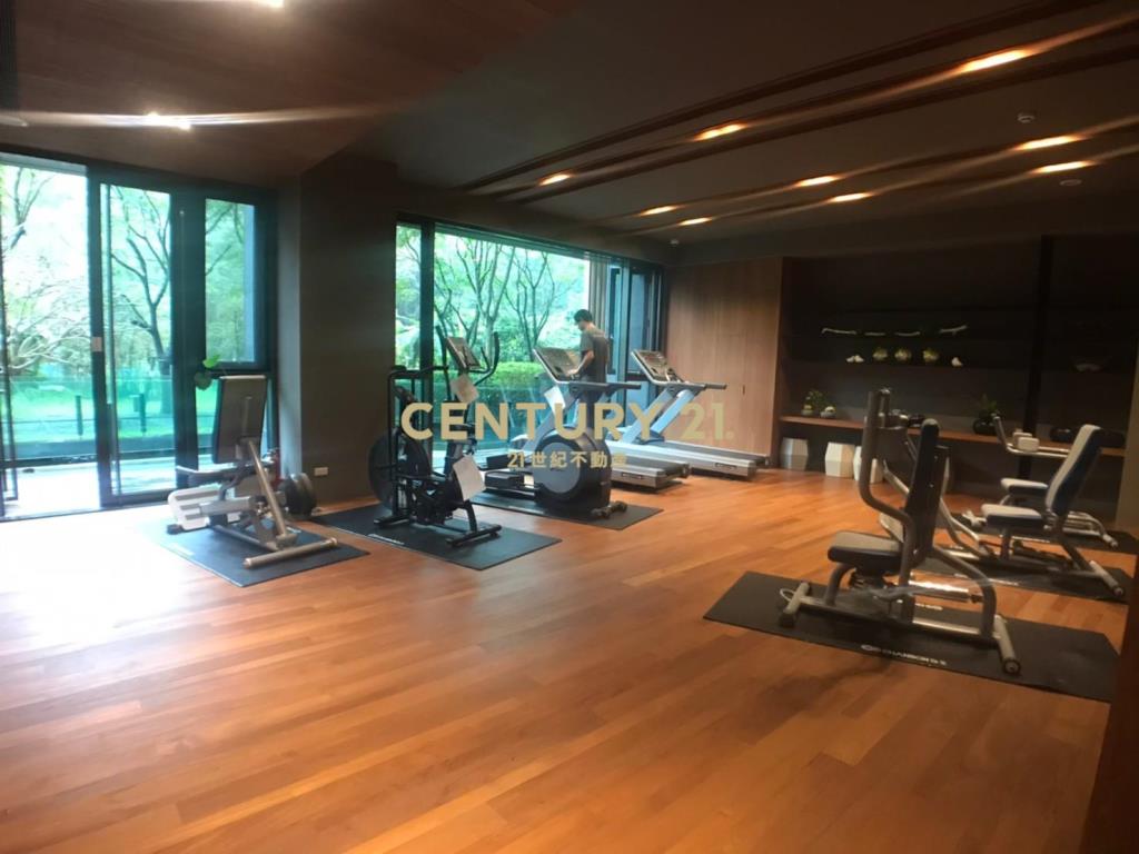 DA580裸灔山景溫泉屋